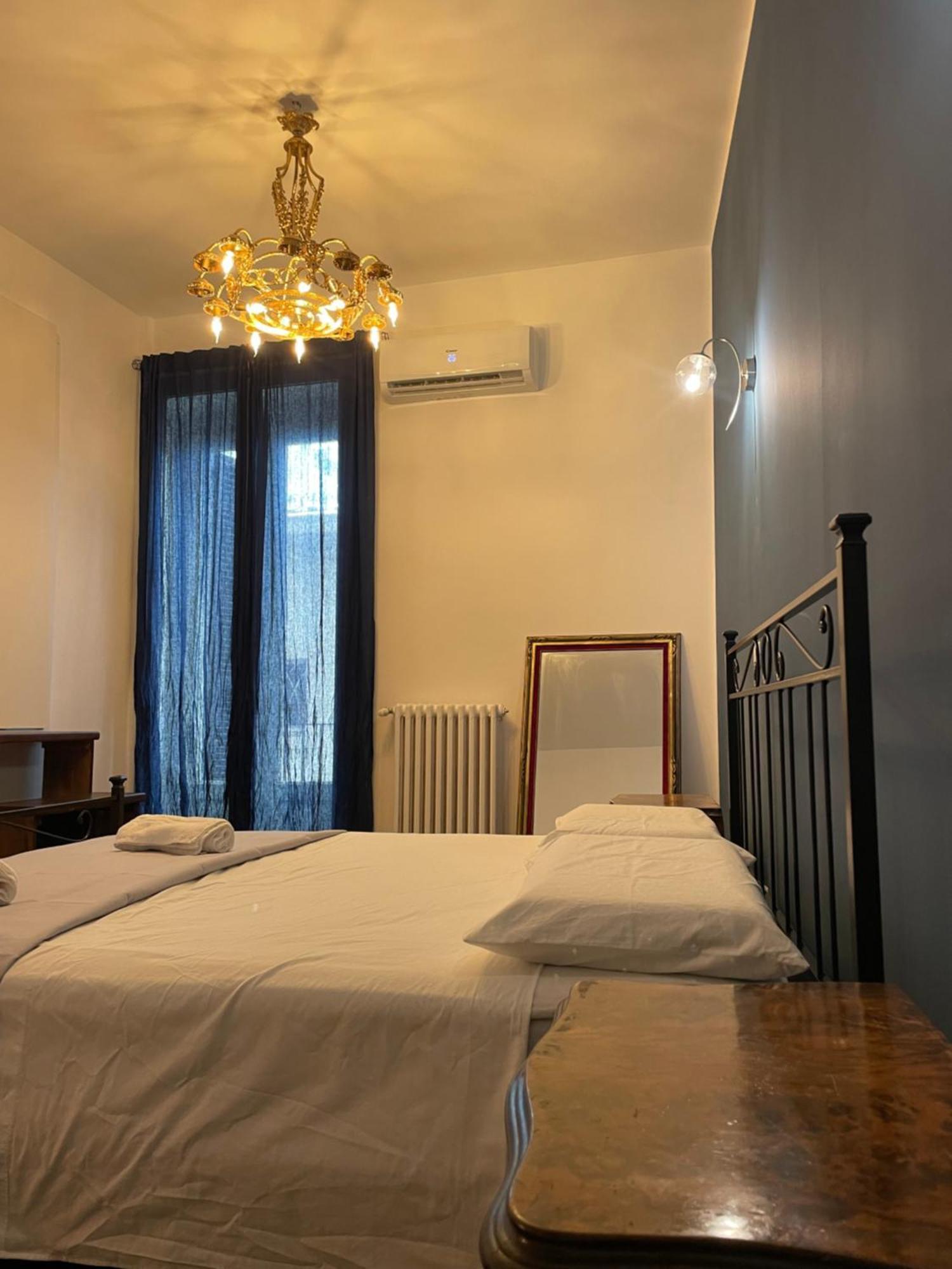 Il Serafino Holiday Suites Bari Ngoại thất bức ảnh