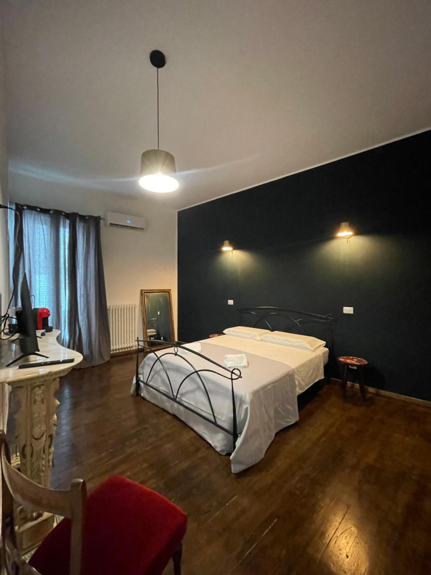 Il Serafino Holiday Suites Bari Ngoại thất bức ảnh