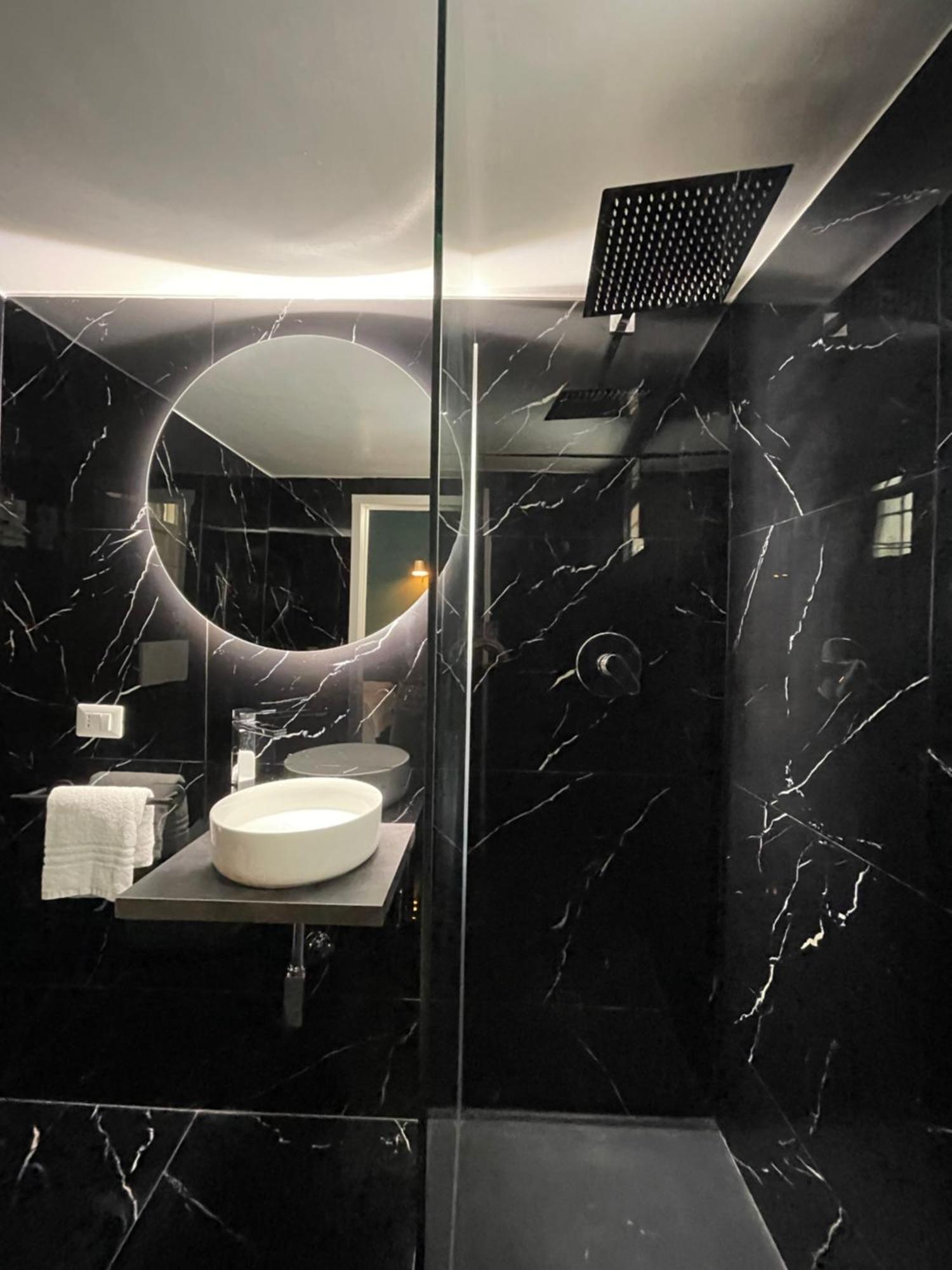 Il Serafino Holiday Suites Bari Ngoại thất bức ảnh